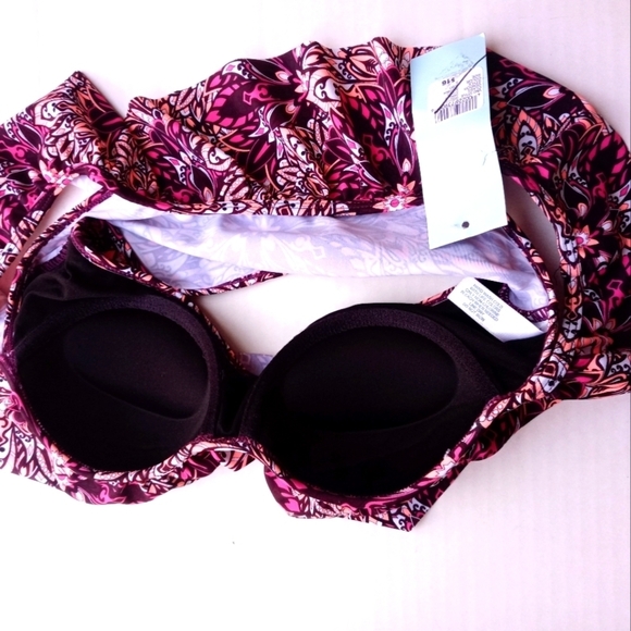 🌺 Rue Bleu by Rue 21  Ruffle Swim Bikini Top. - Picture 5 of 10